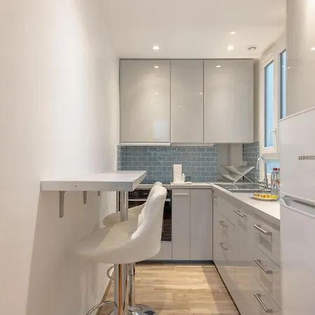 Apartment St Dominique Gem, 5 Min Walk To The Eiffel Tower *