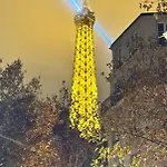 St Dominique Gem, 5 Min Walk To The Eiffel Tower * Parijs