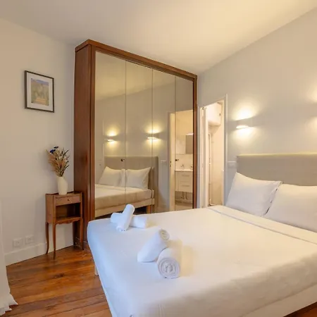 St Dominique Gem, 5 Min Walk To The Eiffel Tower *