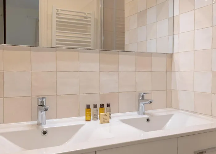 St Dominique Gem, 5 Min Walk To The Eiffel Tower París